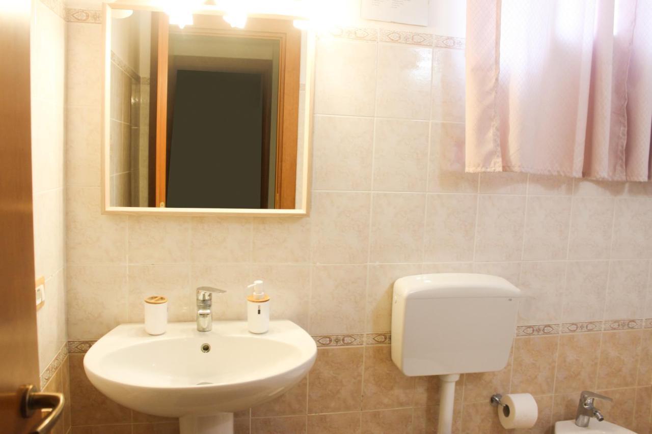 Amecasa - Casa Vacanze Sicilia Carini Buitenkant foto